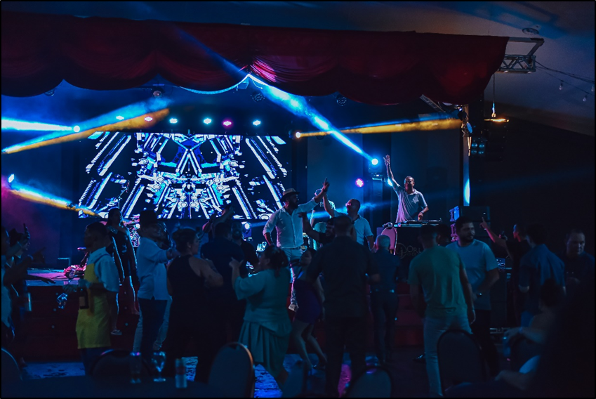 DJ de eventos premium Bahia em evento corporativo